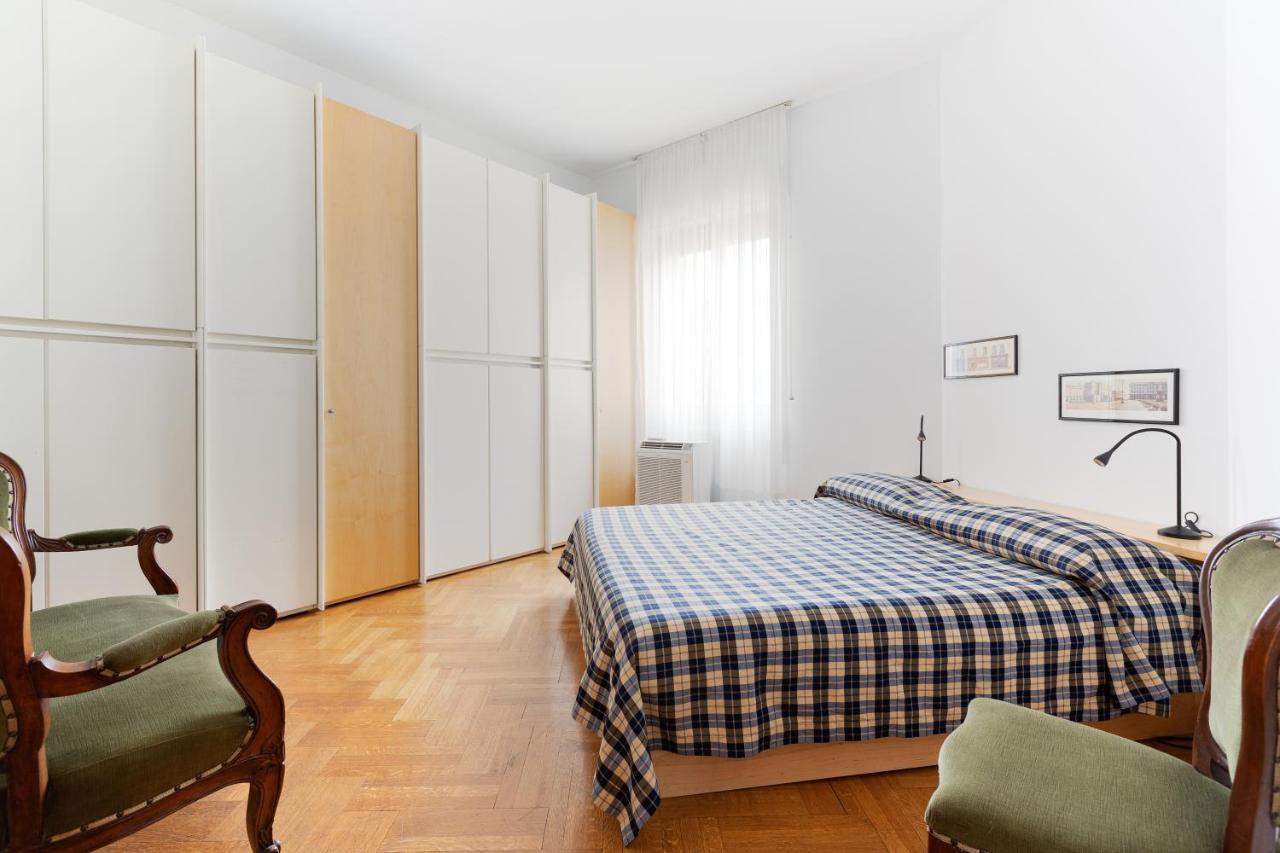 Ca' Stellini - Comoda Casa Indipendente Con Parcheggio Privato ميلان المظهر الخارجي الصورة