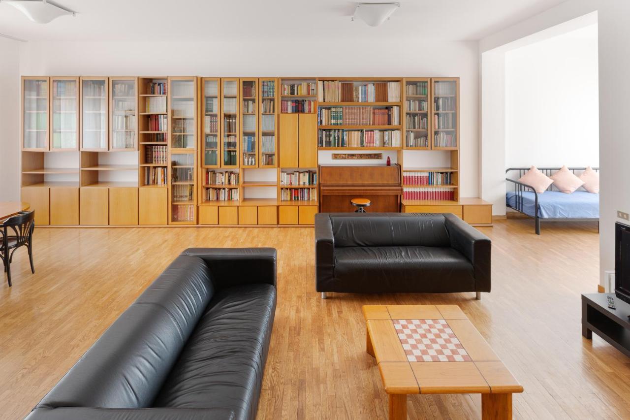 Ca' Stellini - Comoda Casa Indipendente Con Parcheggio Privato ميلان المظهر الخارجي الصورة