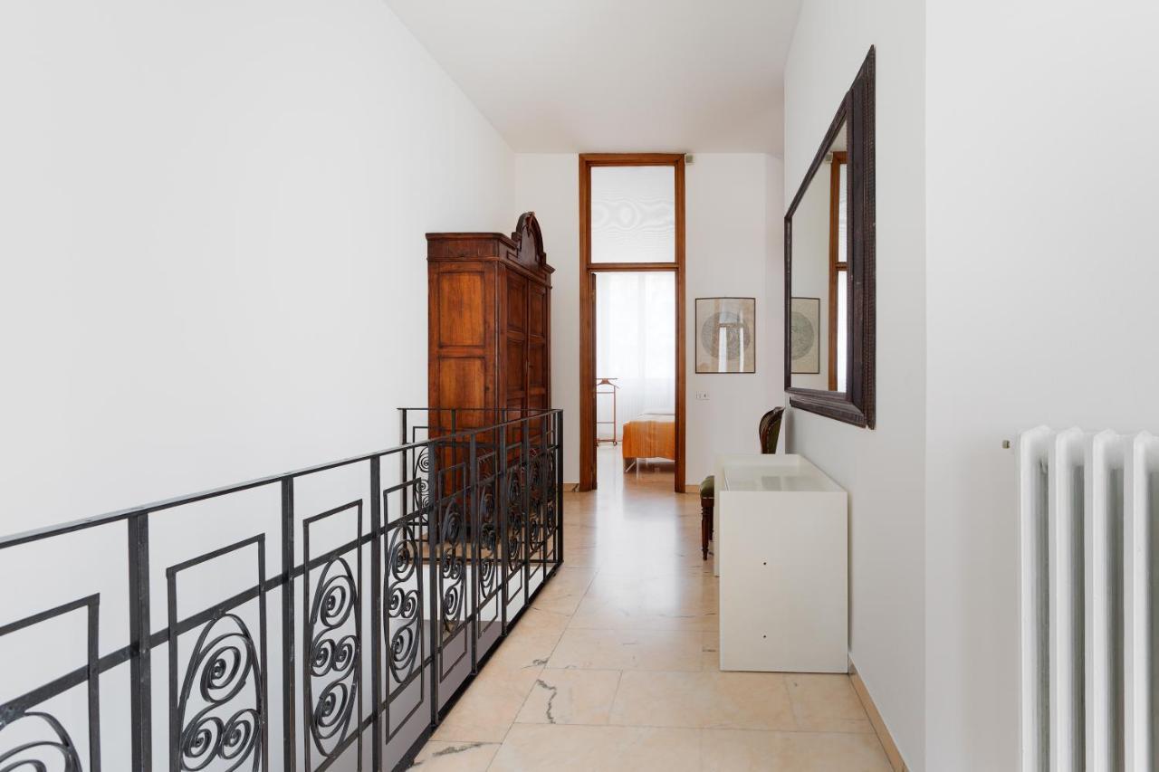 Ca' Stellini - Comoda Casa Indipendente Con Parcheggio Privato ميلان المظهر الخارجي الصورة